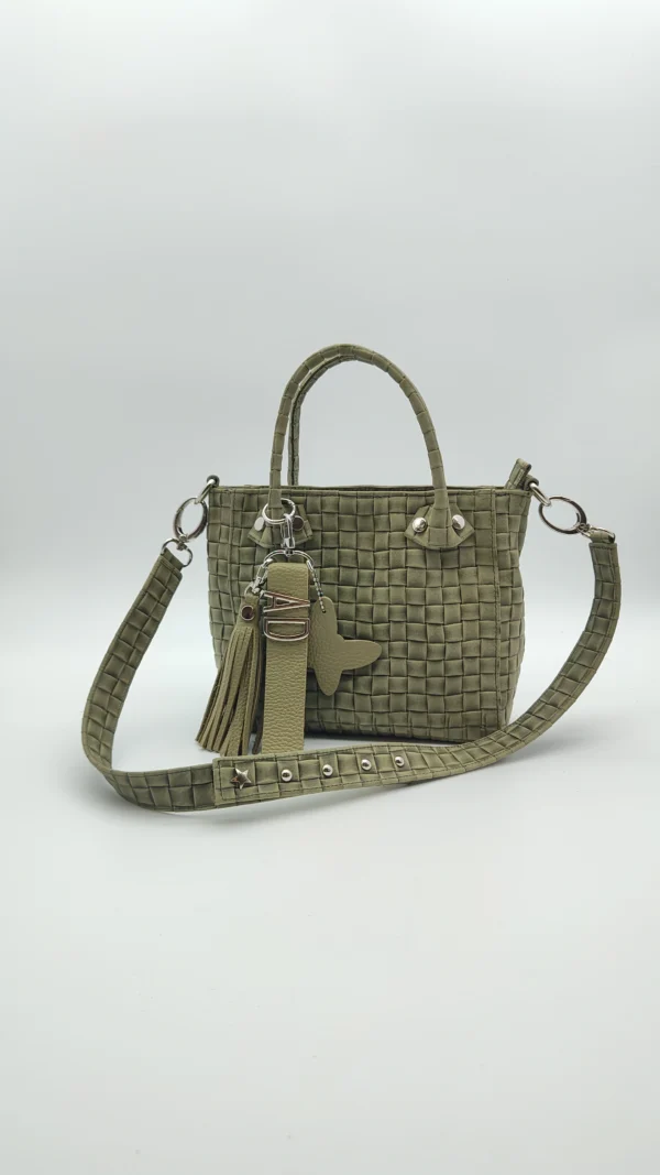 Amelie-verde-trenzado-charlotte5 Bolso pequeño Ameliè de piel argentina color verde