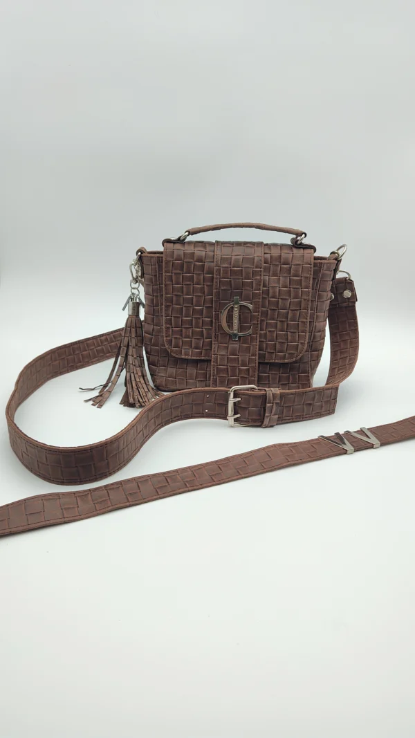 Bolso Roma 3 en 1 Charlotte Signature Choco Trenzado 6 ROMA choco uso al hombro
