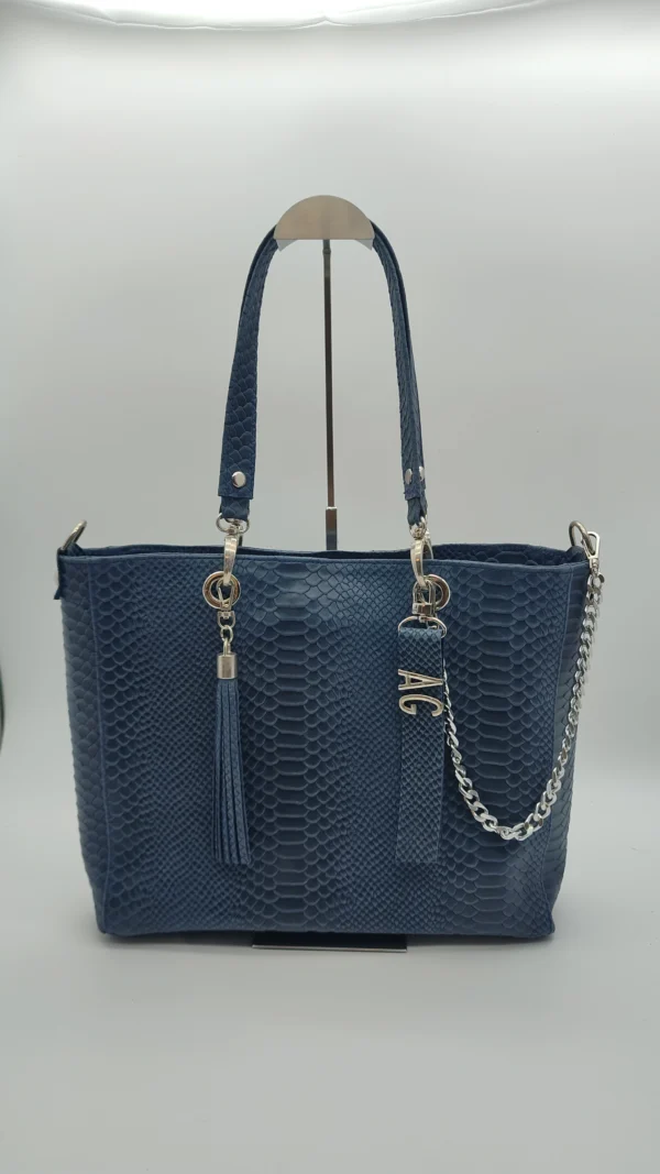 Bolso grande Paris Grand Charlotte Signature Azul Anaconda 1 Bolso grande Paris Grand azul piel grabada anaconda