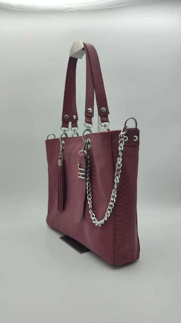 Bolso grande Paris Grand Charlotte Signature Bordeaux Anaconda 2 Bolso elegante burdeos piel grabada Charlotte Signature
