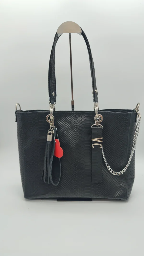 Bolso grande Paris Grand Charlotte Signature Negro Anaconda 1 Bolso grande Paris Grand negro piel grabada anaconda