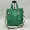 Bolso tote Delfina Charlotte Verde Floater 1 Bolso tote Delfina verde en piel floater
