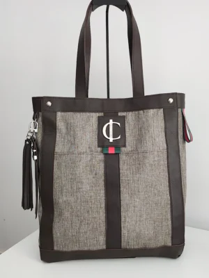 Bolso tote grande para trabajo Angelica Marrón Bolso tote Angelica Charlotte Signature de cuero vacuno