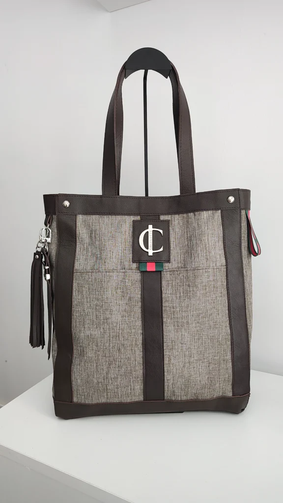 Bolso tote Angelica Charlotte Signature de cuero vacuno