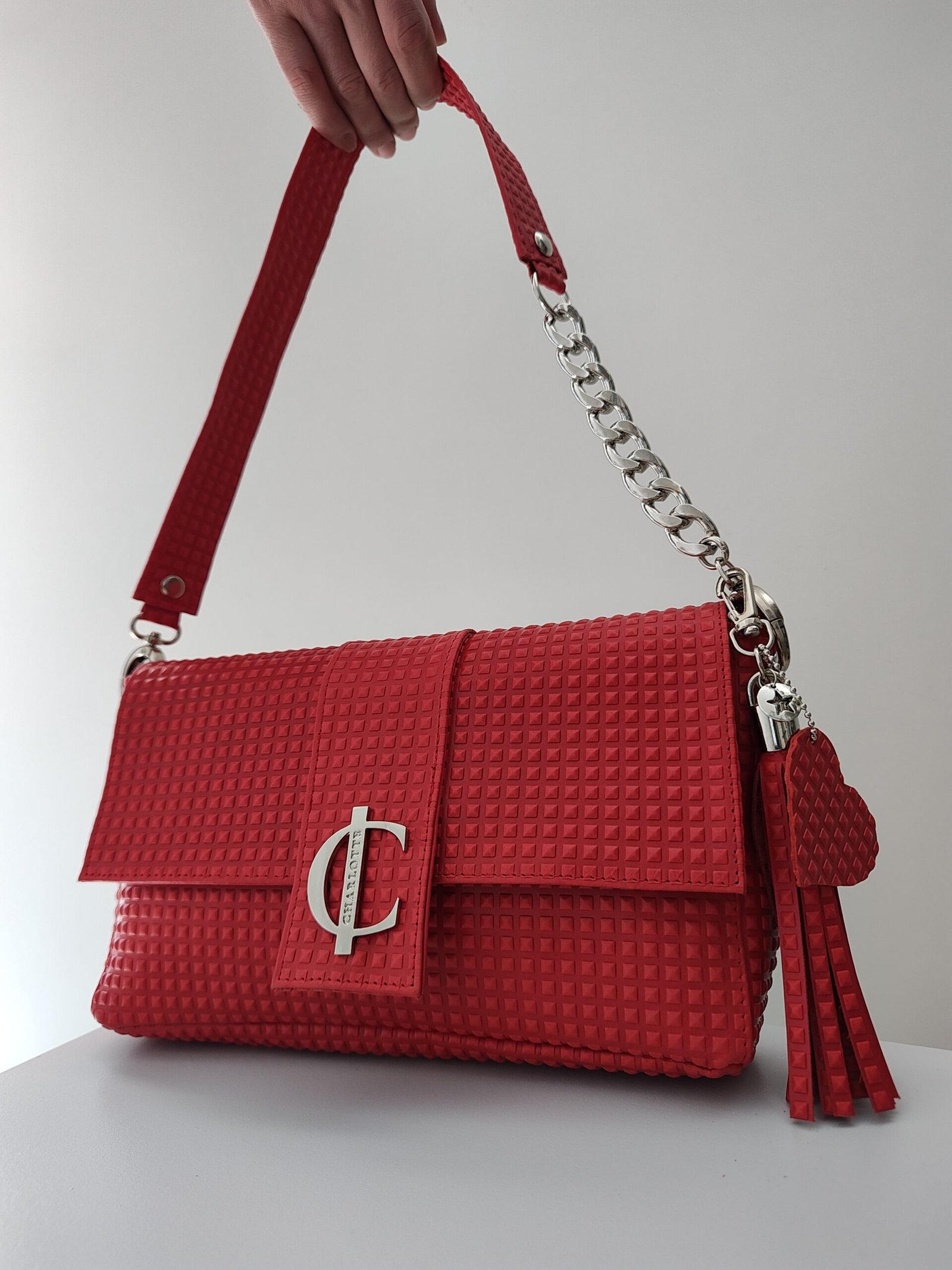 BARI | Charlotte Signature