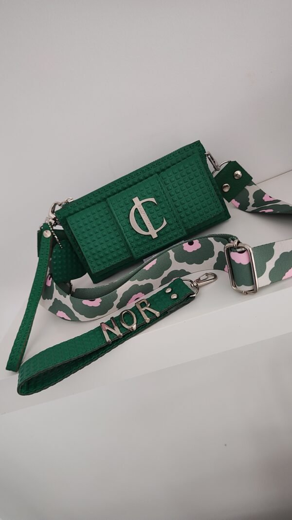 IMG_20250531_145016688 Cartera Charlotte Signature