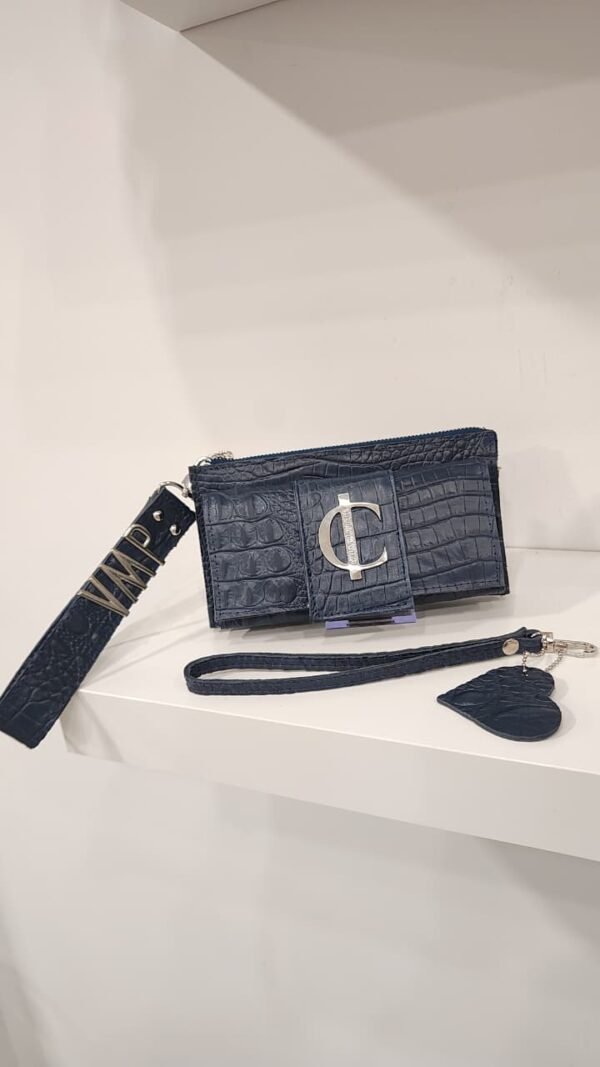 WhatsApp Image 2025-11-09 at 20.59.03 Cartera Charlotte Signature | Porta Móvil