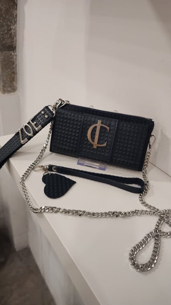 WhatsApp Image 2025-11-09 at 20.59.06 Cartera Charlotte Signature | Porta Móvil