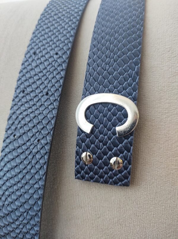 Cinturon personalizado charlotte sacas azul 4 Cinturón Personalizado de Piel