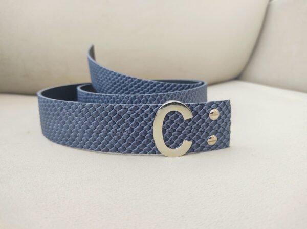 Cinturon personalizado charlotte sacas azul 3 Cinturón Personalizado de Piel